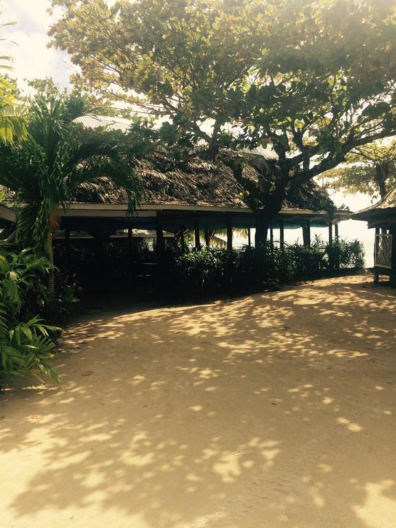 Hotel Vacations Beach Fale Manase Exteriér fotografie