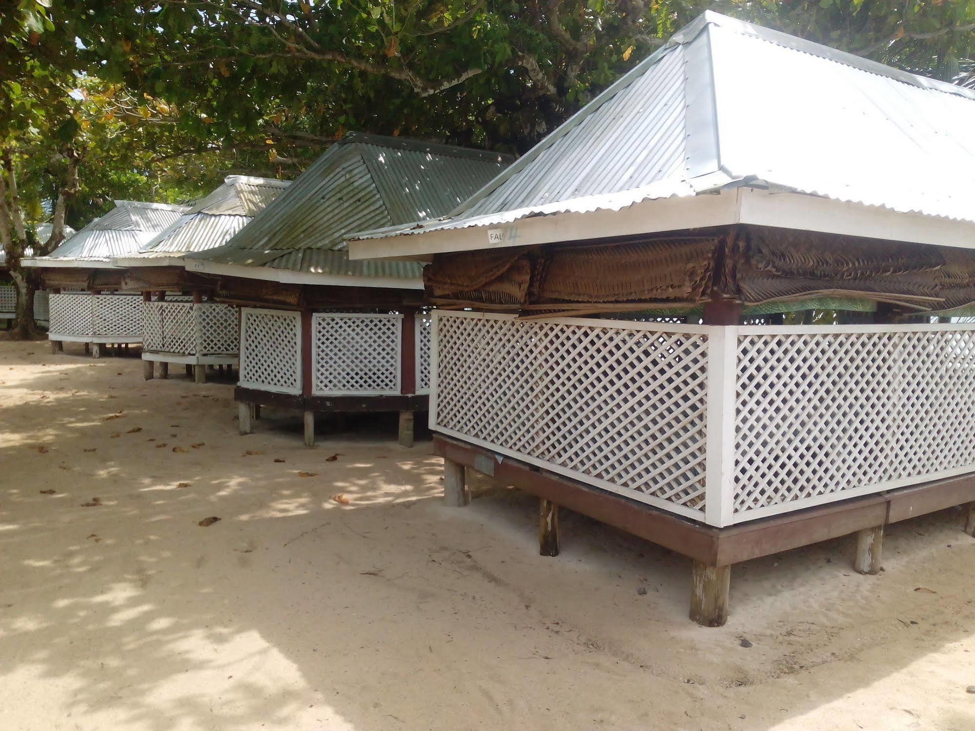 Hotel Vacations Beach Fale Manase Exteriér fotografie